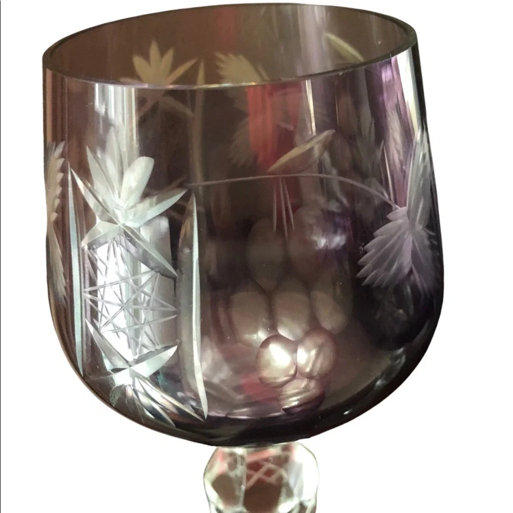 Set of 2 Purple Fine Floral Etched Glass Cut Crystal Wine Glasses Bride Groom